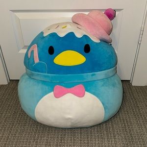 Squishmallow 20 inch XL Hello Kitty Tuxedo Sam